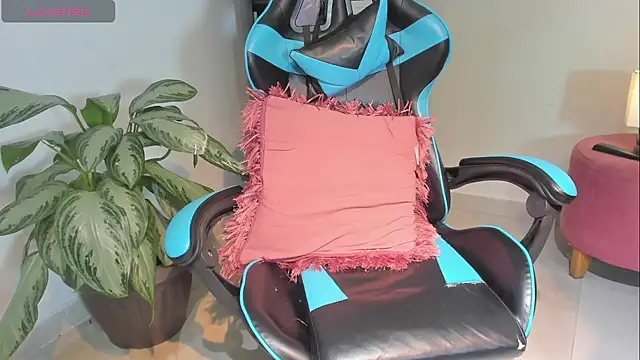  maria foxx  online show from 05-20-26, 05:54