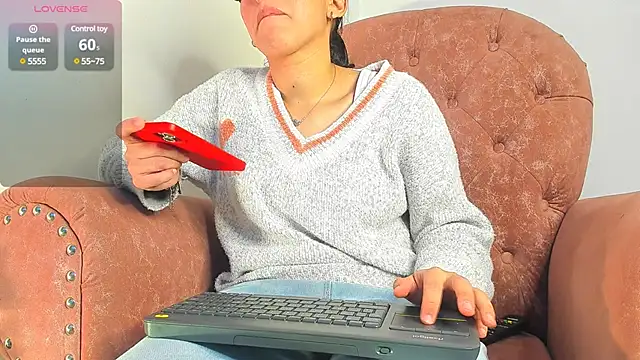  maria foxx  online show from 03-12-25, 04:02