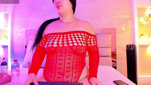 Snapshot of shanon_hughes_ chatting on 09-19-25, 03:43 shanon hughes online show from 09-19-25, 03:43
