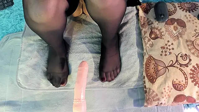 Eilin clio online show from 09-24-25, 08:15