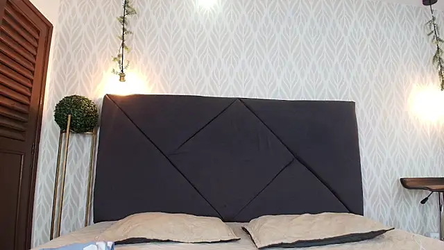 Snapshot of sandy_rivas chatting on 04-04-26, 12:23 sandy rivas online show from 04-04-26, 12:23