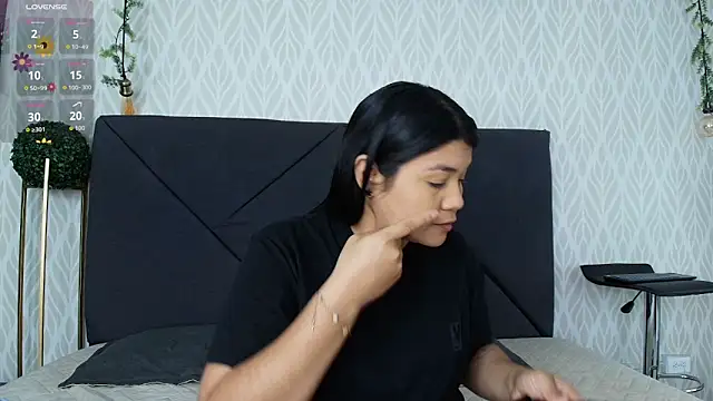 Snapshot of sandy_rivas chatting on 04-06-26, 12:06 sandy rivas online show from 04-06-26, 12:06