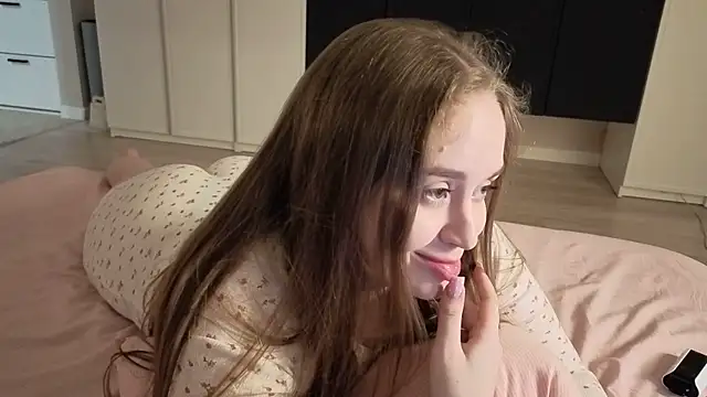 endlesssoffi online show from 04-11-26, 07:50