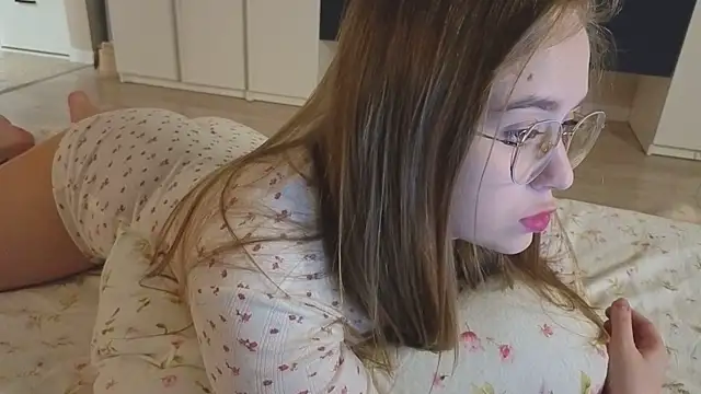 endlesssoffi online show from 12-19-25, 05:37