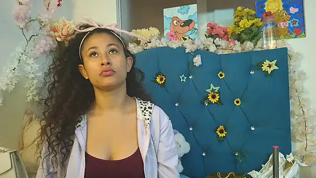 Milkdulce1 online show from 05-22-26, 03:21
