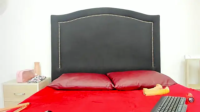 Zaray   online show from 07-31-26, 02:47
