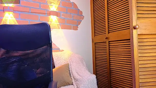 Dylanstonne online show from 12-18-25, 09:07