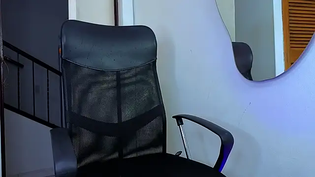 Dylanstonne online show from 01-13-26, 02:15