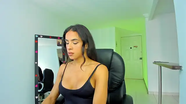 Aleja arango1 online show from 02-09-26, 06:50