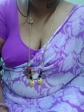 Snapshot of Sexy-Telugunayana2 chatting on 05-19-26, 02:24 Sexy-Telugunayana2 online show from 05-19-26, 02:24