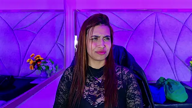 Snapshot of Tammy_Blackk chatting on 10-16-25, 04:32 Tammy Blackk online show from 10-16-25, 04:32