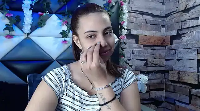 Snapshot of Tammy_Blackk chatting on 03-01-25, 12:45 Tammy Blackk online show from 03-01-25, 12:45