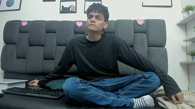 Yef Thin online show from 02-15-25, 10:21