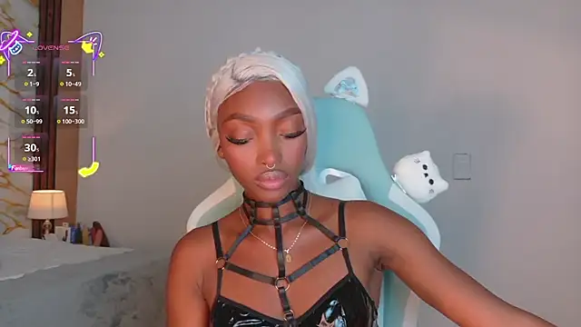 ahvi ebony online show from 03-26-26, 01:09