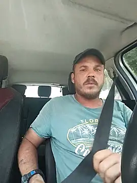 WadedGuzzling online show from 08-07-26, 12:22