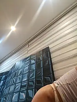 Sparkle2206 online show from 10-24-25, 10:53