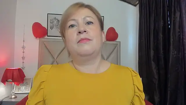 Snapshot of MonyCassius chatting on 02-13-26, 12:38 MonyCassius online show from 02-13-26, 12:38