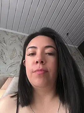 Bella fournier online show from 04-02-26, 07:42