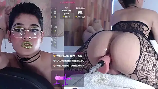Snapshot of Raven_Whisper chatting on 01-20-25, 08:50 Raven Whisper online show from 01-20-25, 08:50