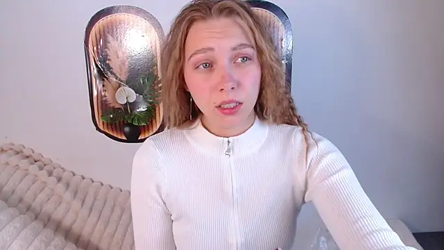 bellaa love  online show from 05-11-26, 12:34