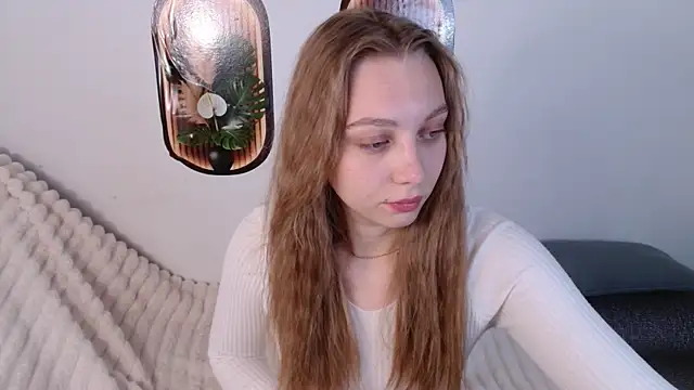 bellaa love  online show from 05-07-26, 12:48