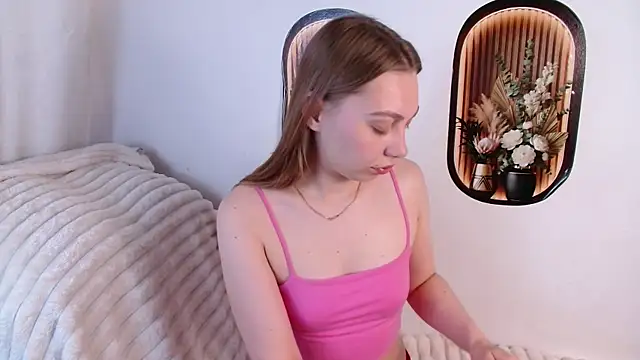 bellaa love  online show from 05-21-26, 12:08