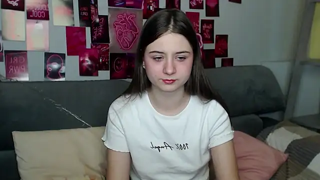 MilanaRoza online show from 10-24-25, 05:17