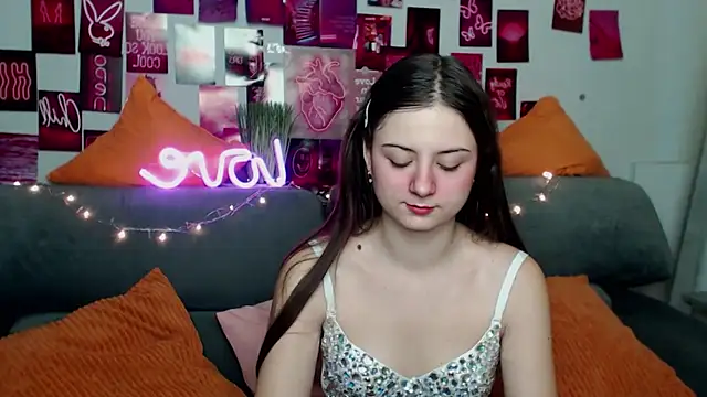 MilanaRoza online show from 11-02-25, 06:07