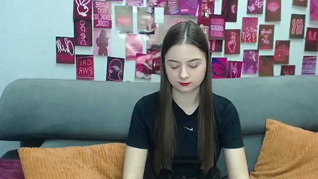 MilanaRoza online show from 03-27-26, 08:26