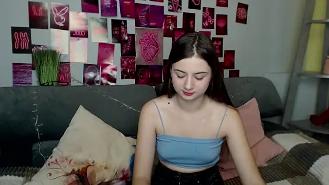 MilanaRoza online show from 10-03-25, 04:47