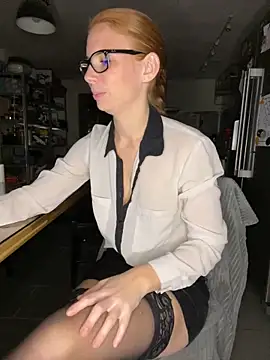 Redhairedteacher online show from 11-10-25, 08:58