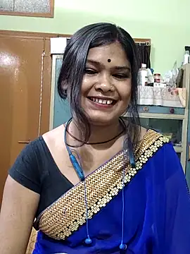 yoursweety09 online show from 04-18-26, 01:46