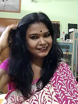 Snapshot of yoursweety09 chatting on 10-13-25, 08:27 yoursweety09 online show from 10-13-25, 08:27