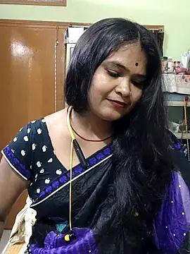 yoursweety09 online show from 05-20-26, 01:41