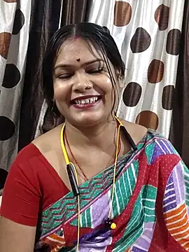 yoursweety09 online show from 05-26-26, 12:09