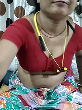 yoursweety09 online show from 05-19-26, 06:53