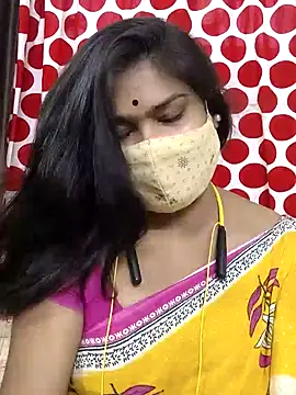 Snapshot of yoursweety09 chatting on 06-28-26, 06:20 yoursweety09 online show from 06-28-26, 06:20