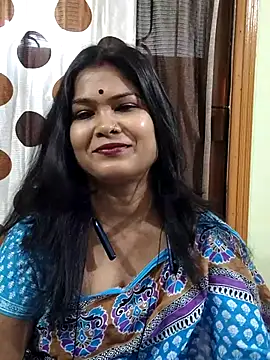 yoursweety09 online show from 11-18-25, 08:39