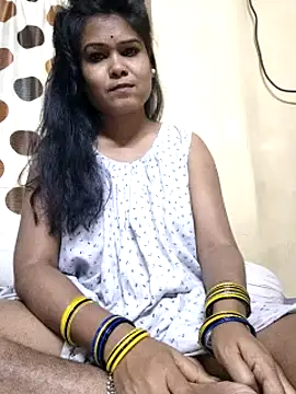 Snapshot of yoursweety09 chatting on 03-11-25, 07:03 yoursweety09 online show from 03-11-25, 07:03