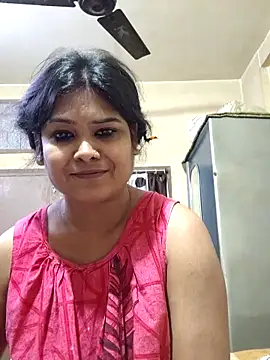 Snapshot of yoursweety09 chatting on 03-22-25, 06:11 yoursweety09 online show from 03-22-25, 06:11
