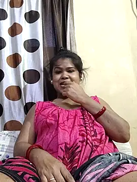 Snapshot of yoursweety09 chatting on 03-18-25, 06:17 yoursweety09 online show from 03-18-25, 06:17