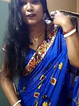 Snapshot of yoursweety09 chatting on 09-12-25, 02:17 yoursweety09 online show from 09-12-25, 02:17