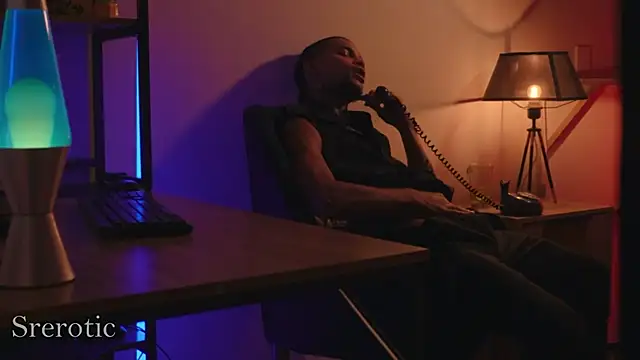 Snapshot of _srerotic chatting on 02-19-26, 11:12 srerotic online show from 02-19-26, 11:12