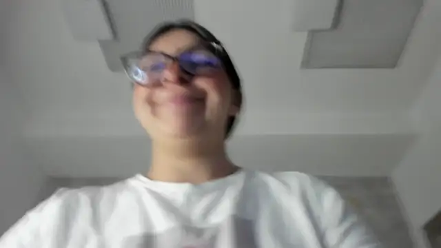 Vioolletta online show from 11-28-25, 07:25