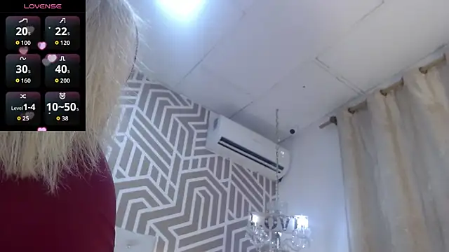 SashaDurante online show from 05-09-26, 02:26
