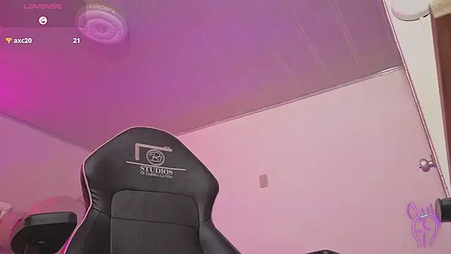 Laylafoxy tay online show from 11-30-25, 03:07