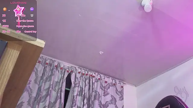 Laylafoxy tay online show from 02-12-26, 03:17