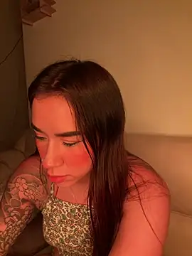 Im Valen Cute online show from 05-28-26, 03:58