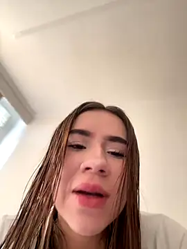 Im Valen Cute online show from 10-28-25, 05:23