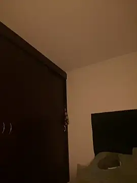 Im Valen Cute online show from 02-27-25, 11:37